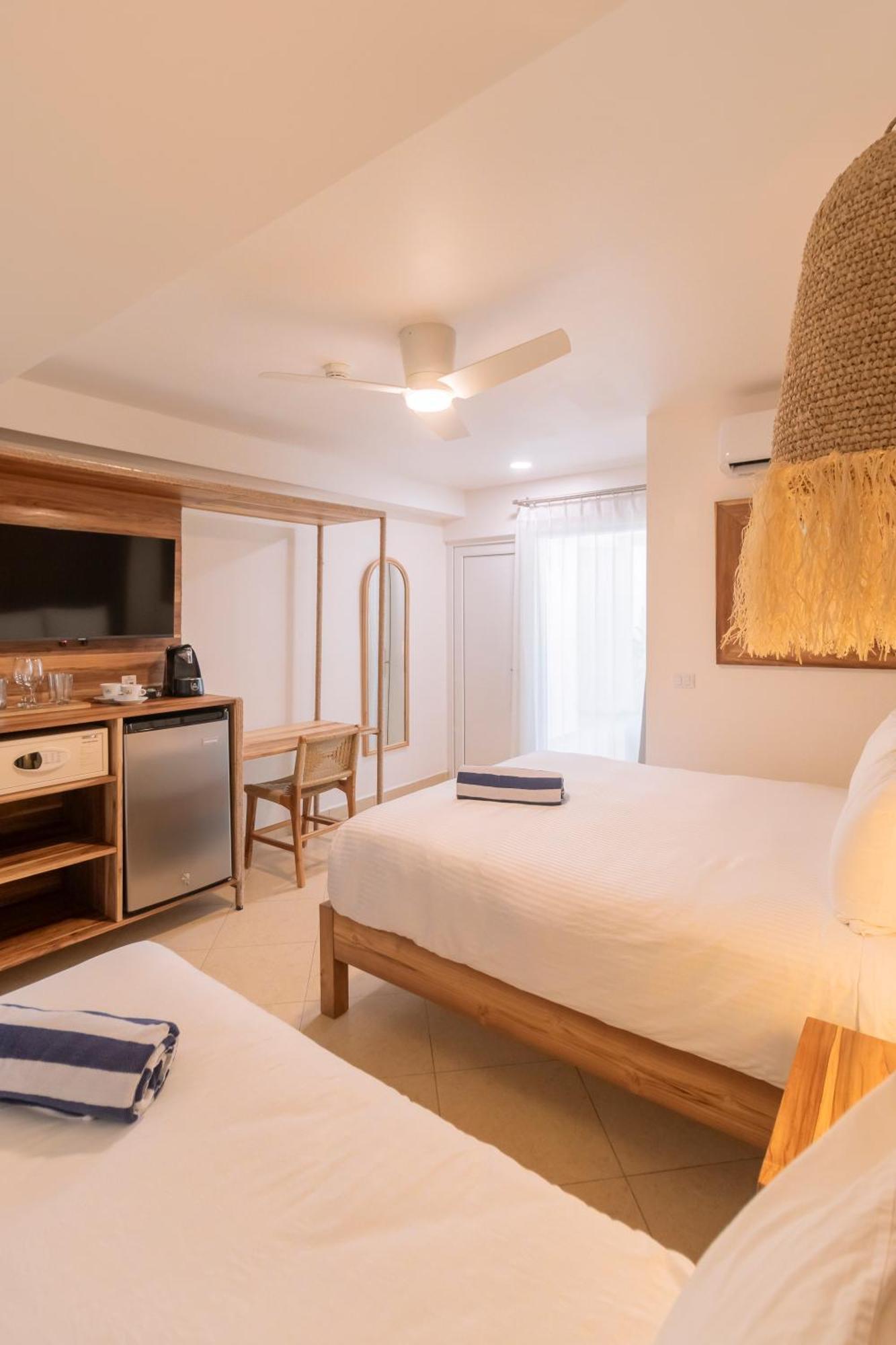 Hotel Santa Teresa By The Beach Playa Santa Teresa  ห้อง รูปภาพ